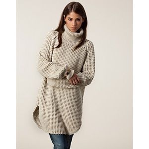 HOPE knitted "Grand Sweater"